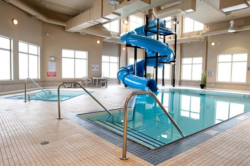 Paradise Inn And Suites Valleyview Esterno foto