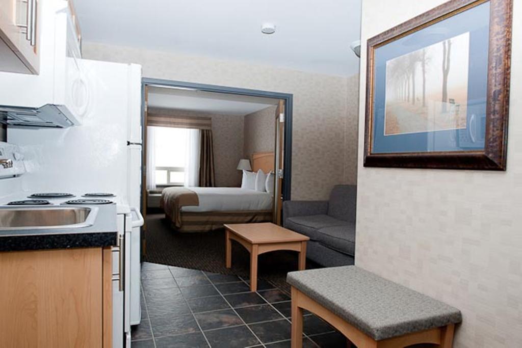 Paradise Inn And Suites Valleyview Esterno foto